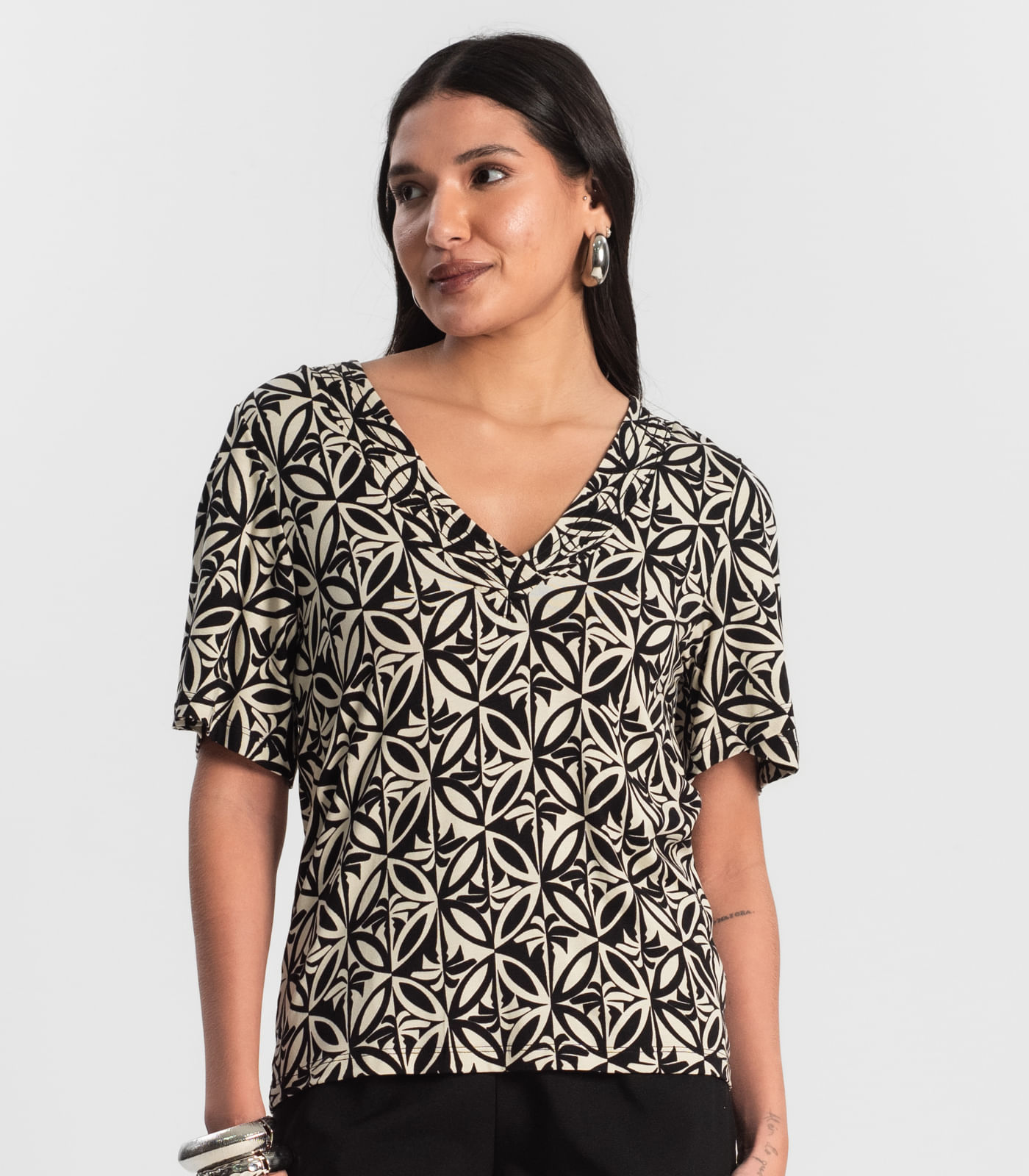 Blusa Feminina Estampada Godê Rovitex Preto - Imagem 2
