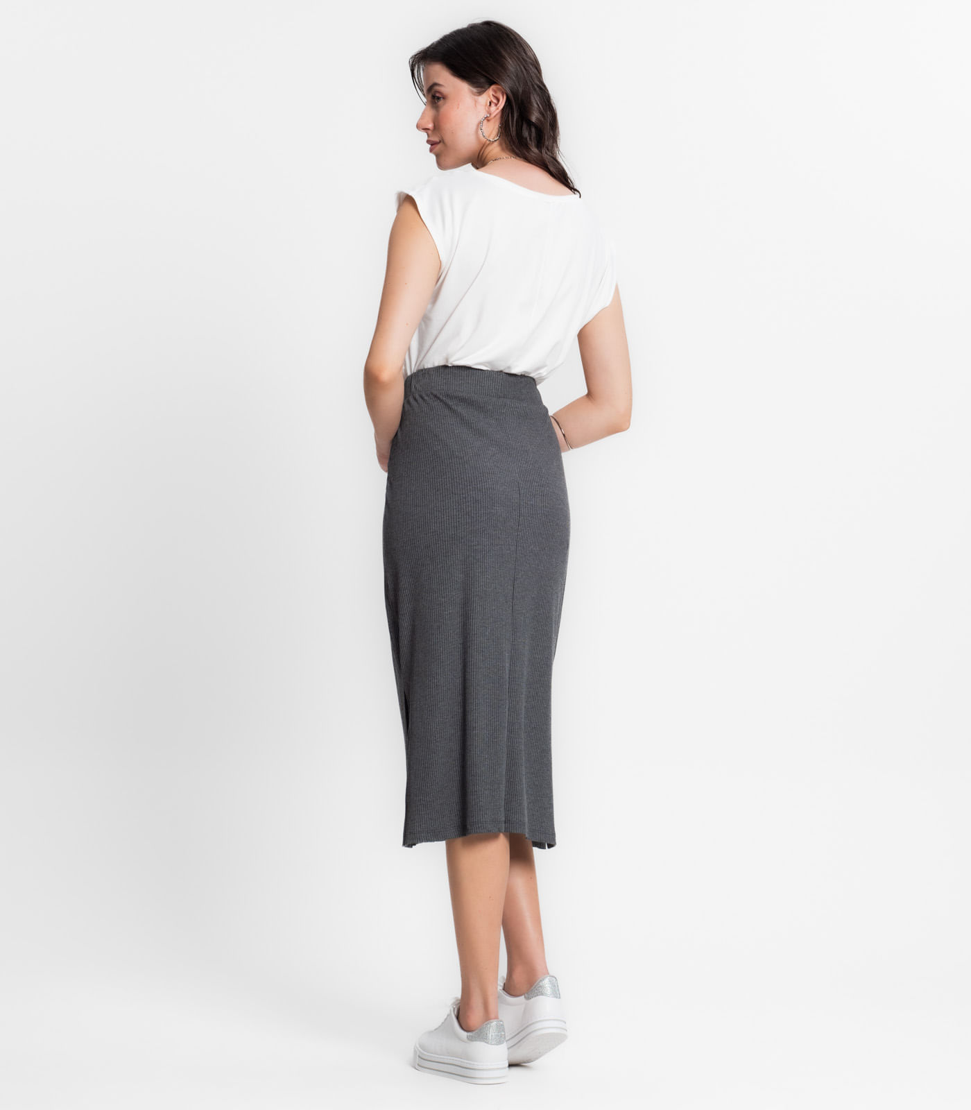Saia Midi Canelada Infinita Cor Cinza - Imagem 3