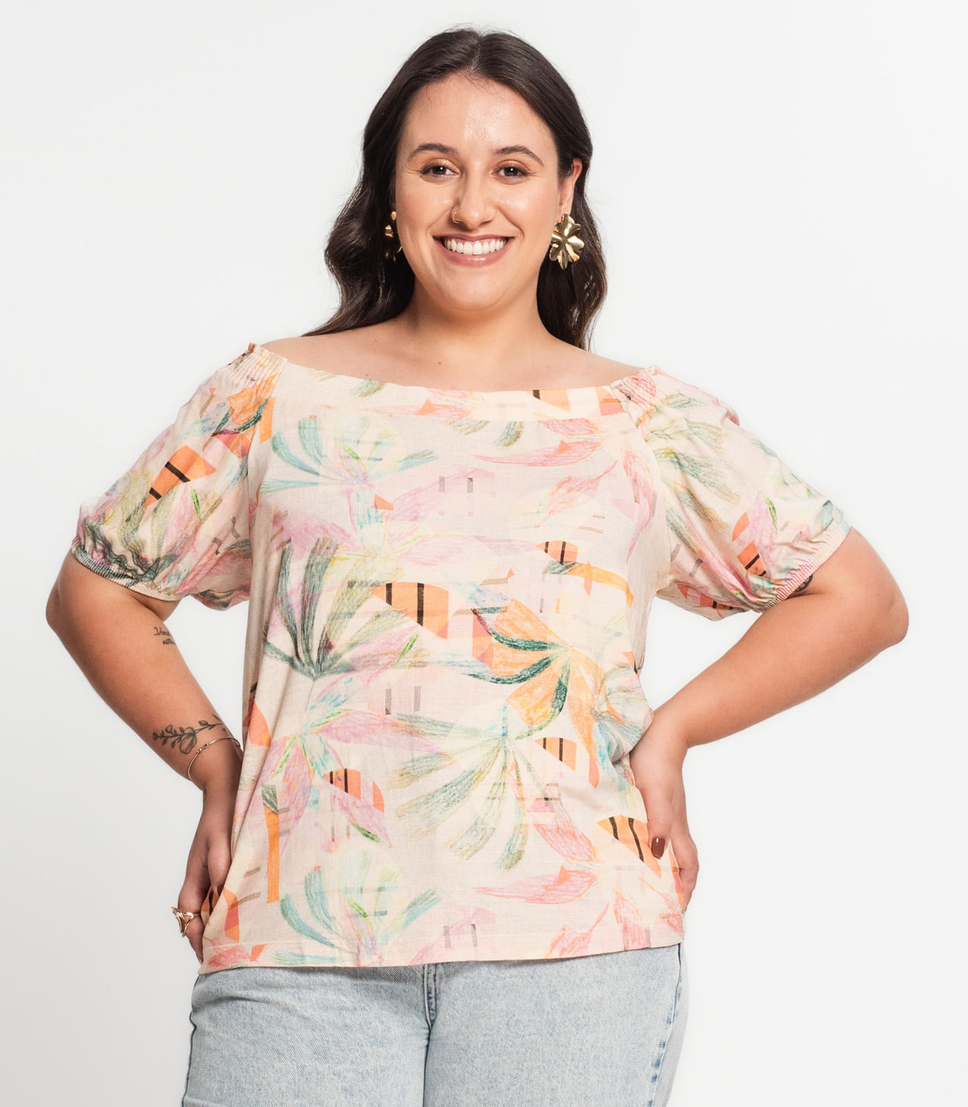 Blusa Ciganinha Plus Select Bege - Imagem 2