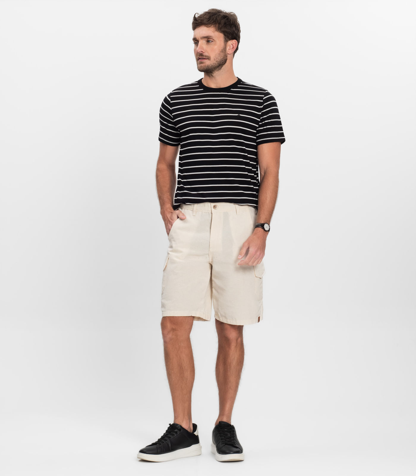 Bermuda Masculina Sarja Com Bolsos Cargo Shift Bege - Imagem 4