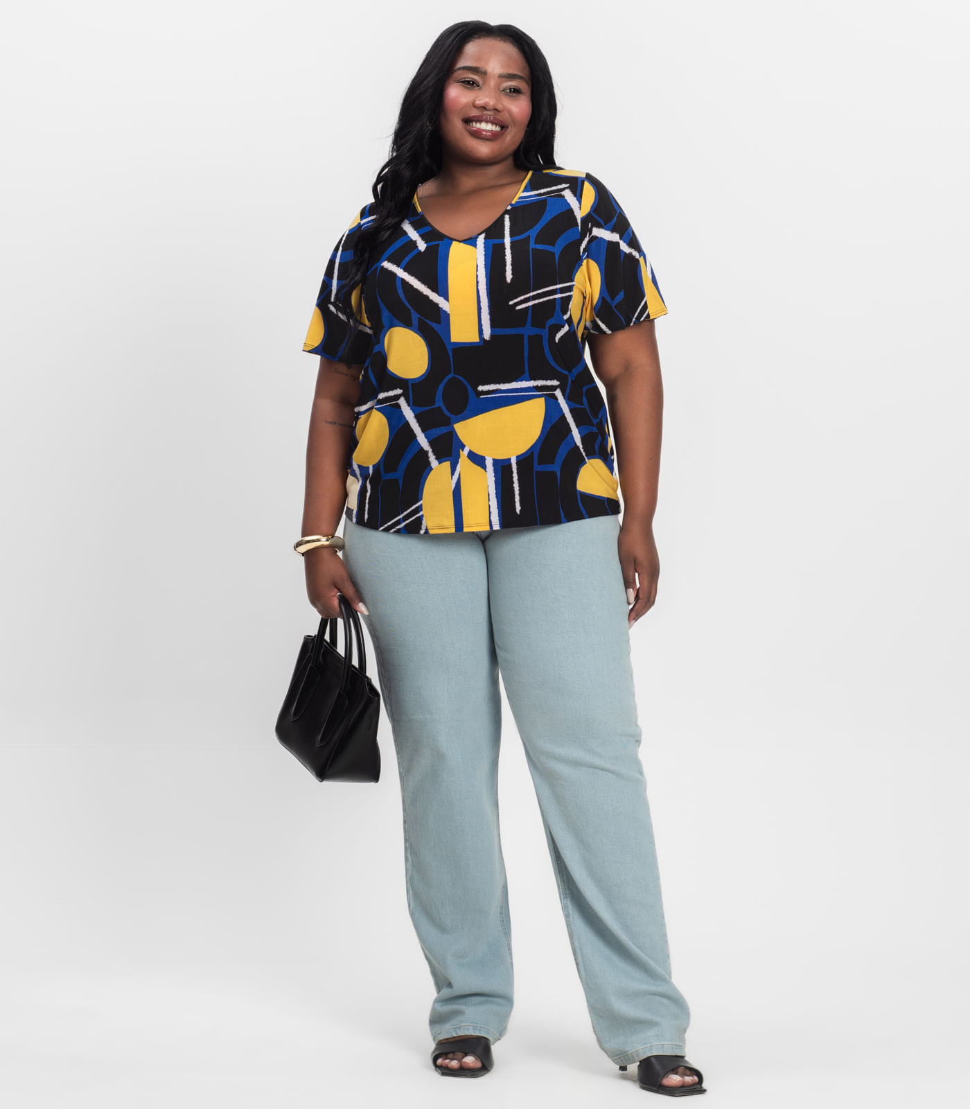 Blusa Feminina Plus Size Infinita Cor Azul - Imagem 4