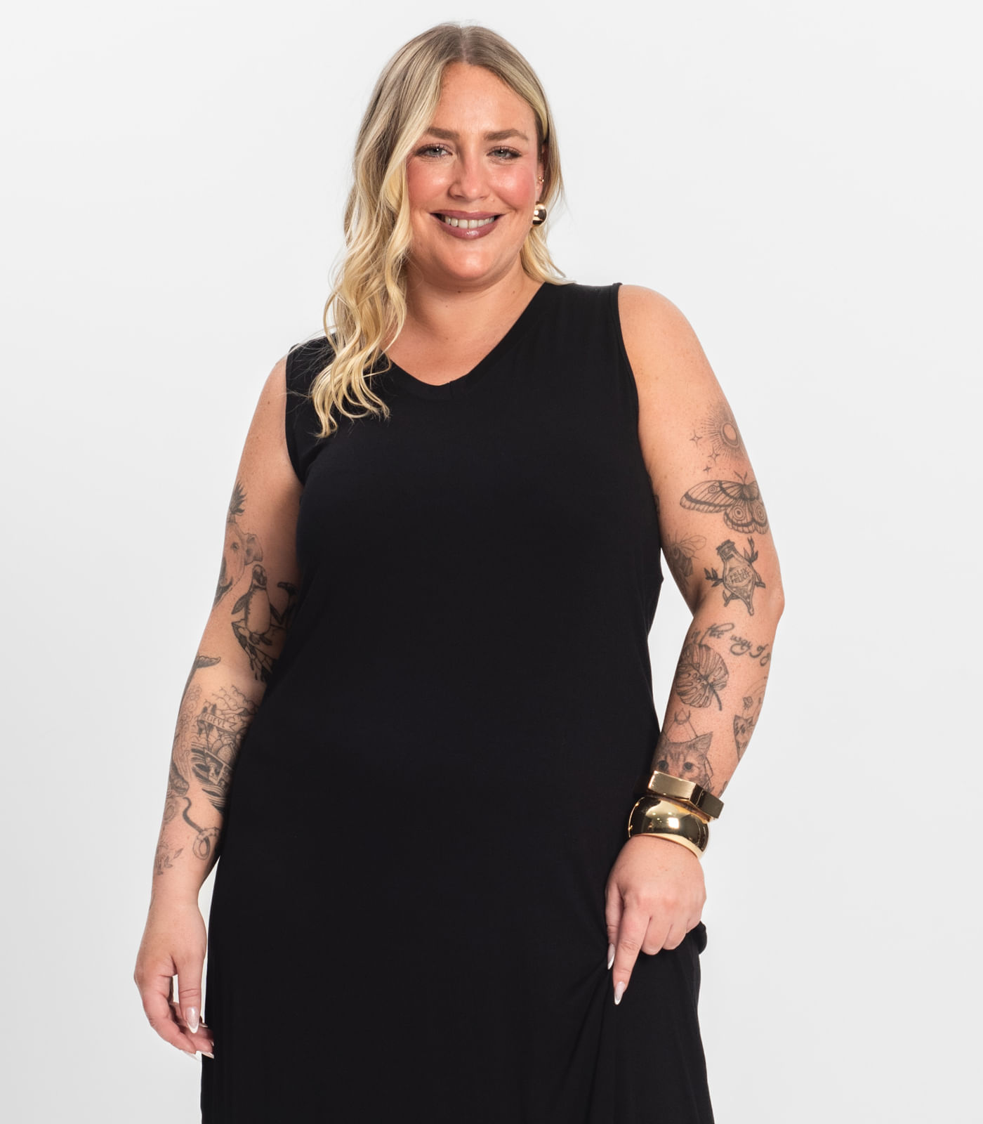 Vestido Longo Plus Size Infinita Cor Preto - Imagem 2