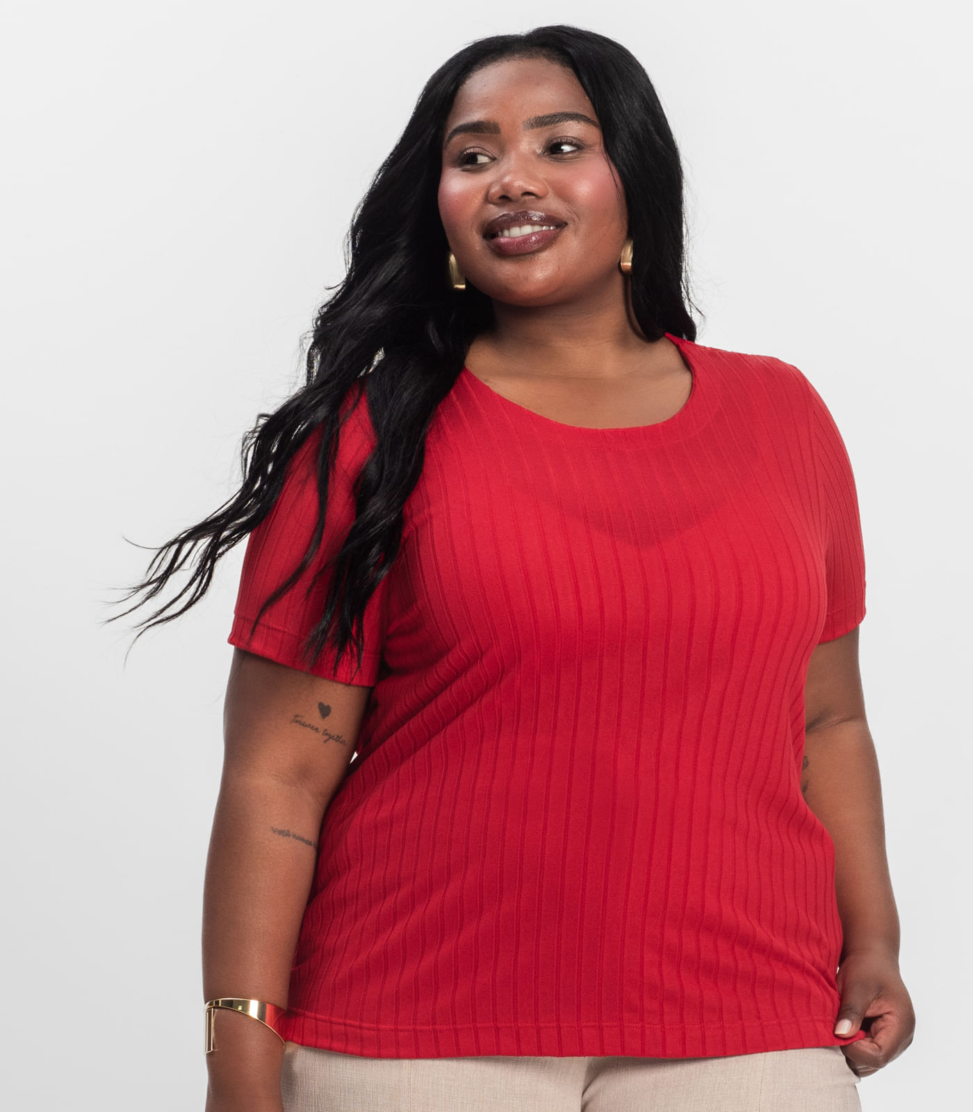 Blusa Malha Delicate Plus Infinita Cor Vermelho - Imagem 14