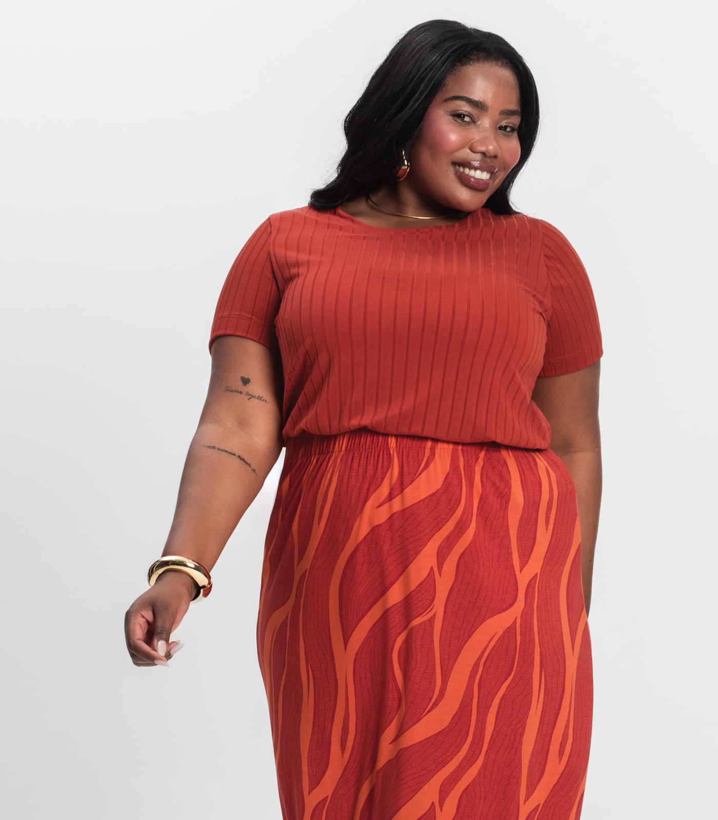 Blusa Malha Delicate Plus Infinita Cor Laranja - Imagem 13