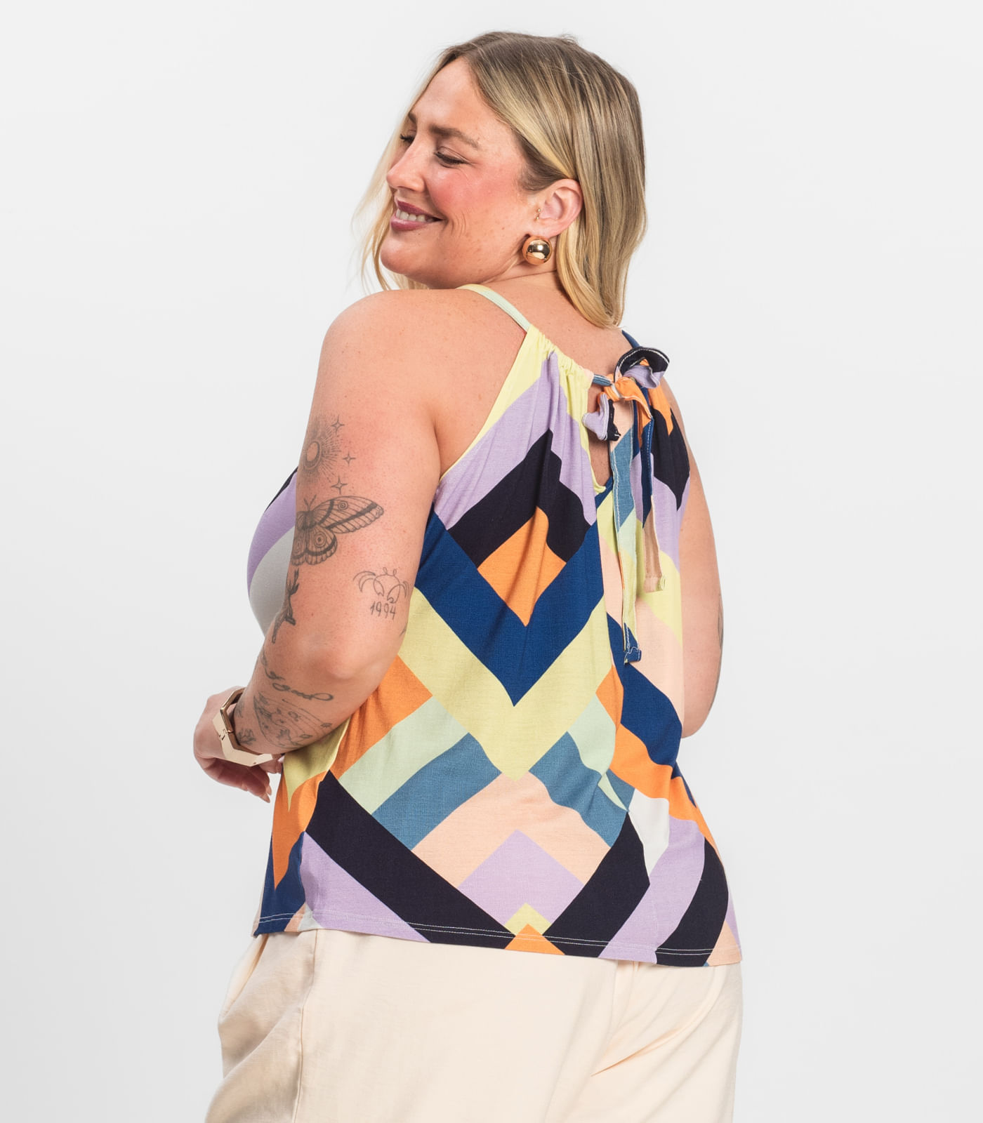 Blusa de Alça Plus Size Infinita Cor Laranja - Imagem 6