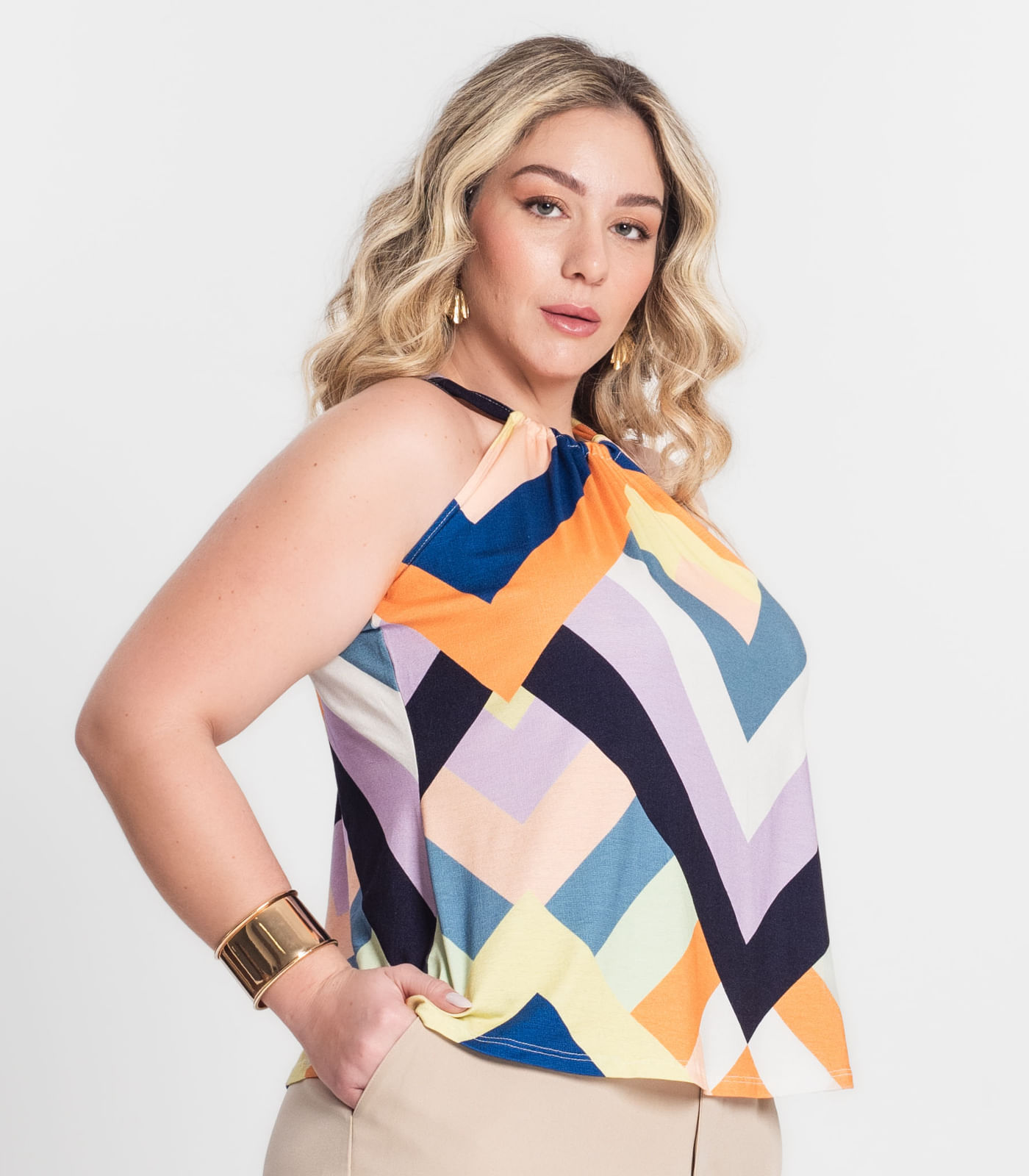 Blusa de Alça Plus Size Infinita Cor Laranja - Imagem 24
