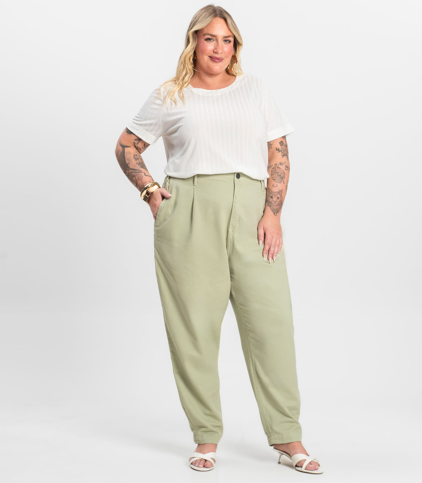 Blusa Malha Delicate Plus Infinita Cor Bege - Imagem 38