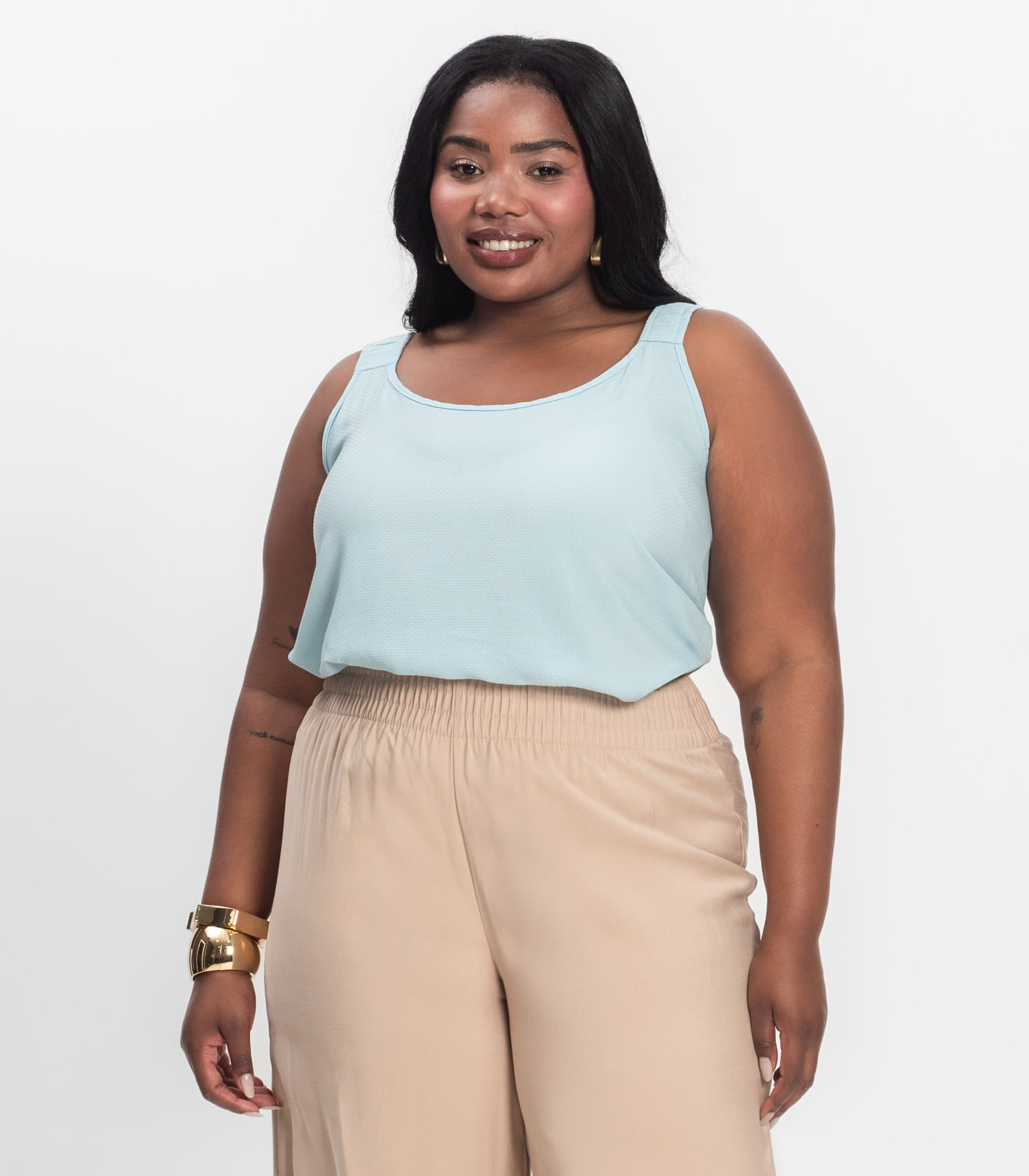 Regata Feminina Plus Size Infinita Cor Azul - Imagem 13