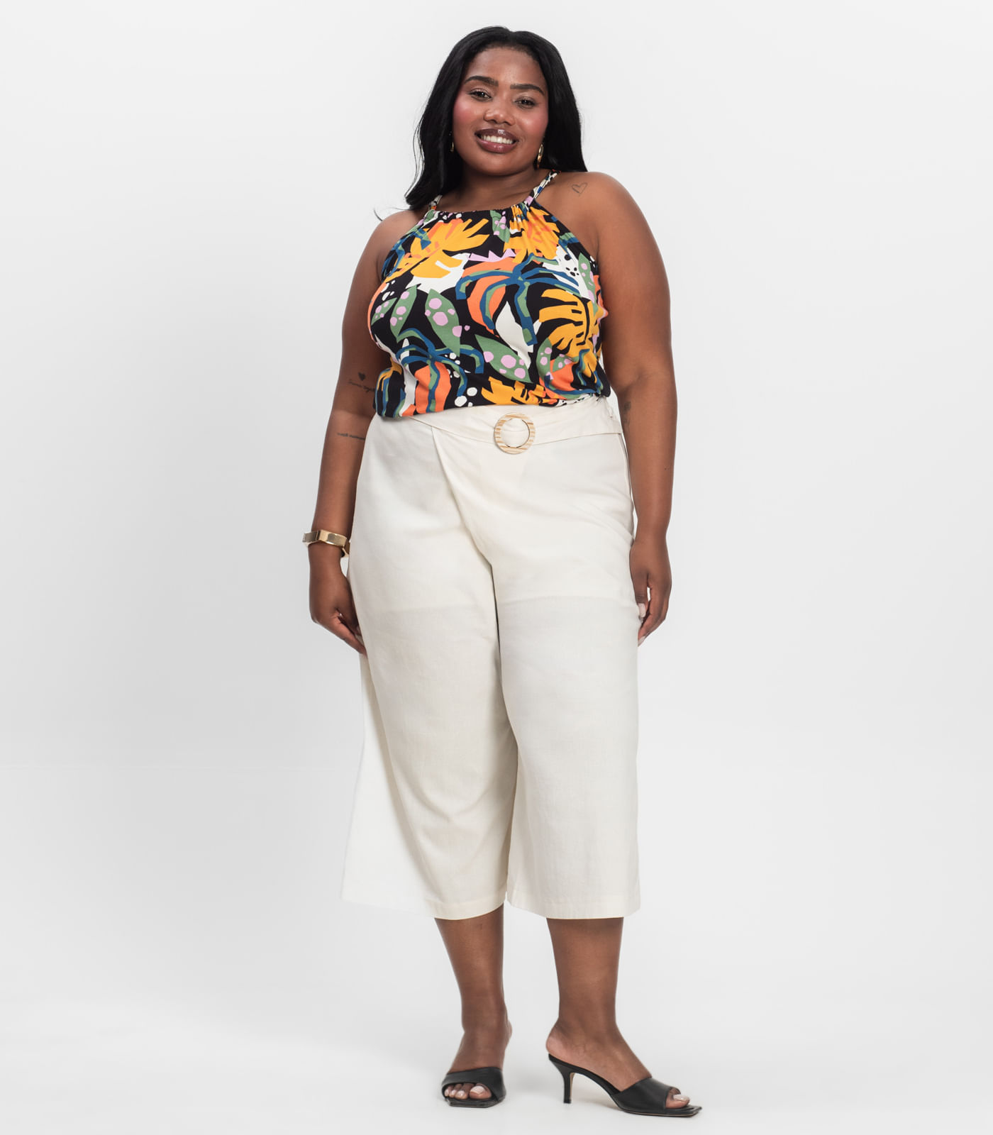 Blusa de Alça Plus Size Infinita Cor Azul - Imagem 16