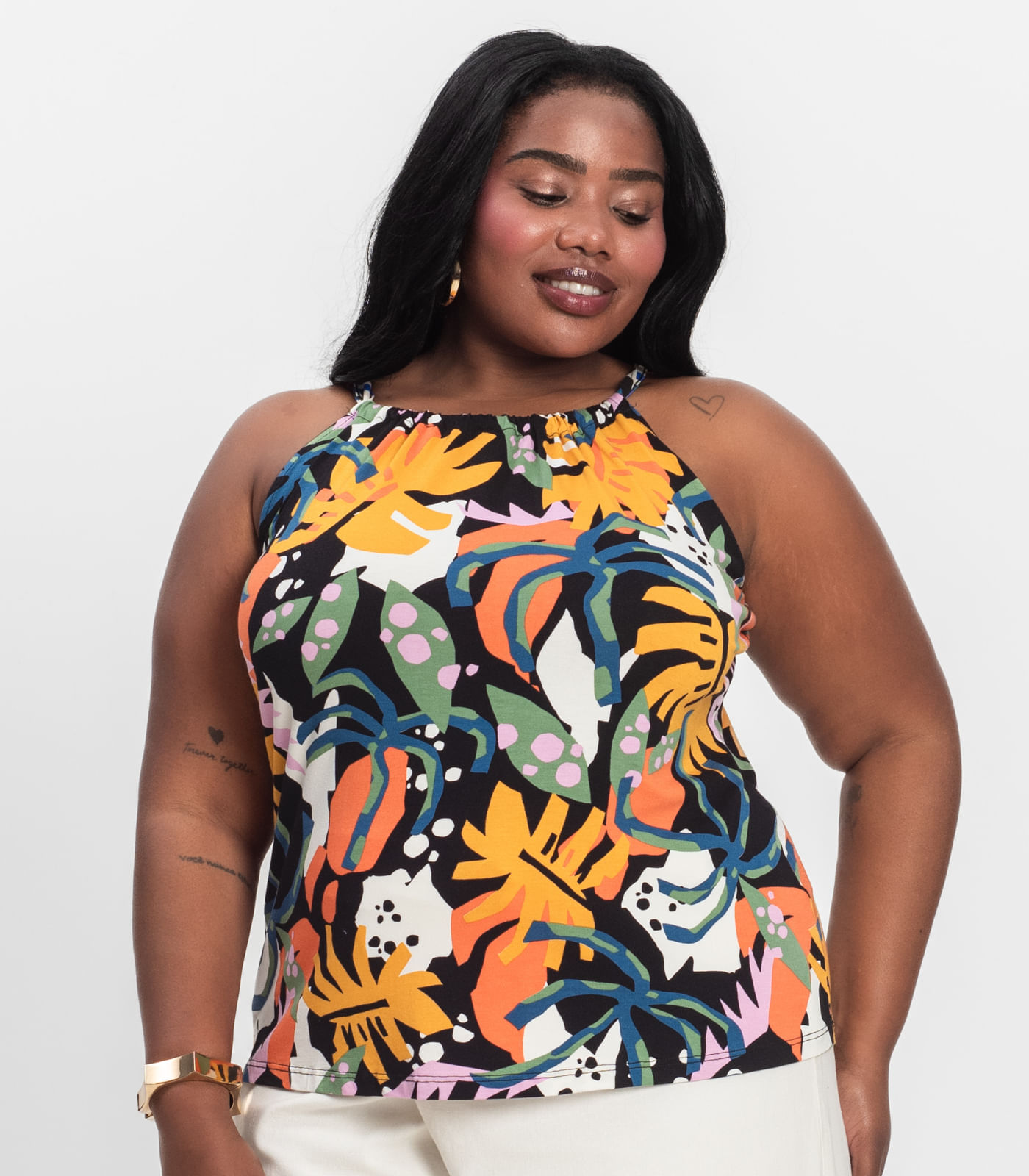 Blusa de Alça Plus Size Infinita Cor Azul - Imagem 20