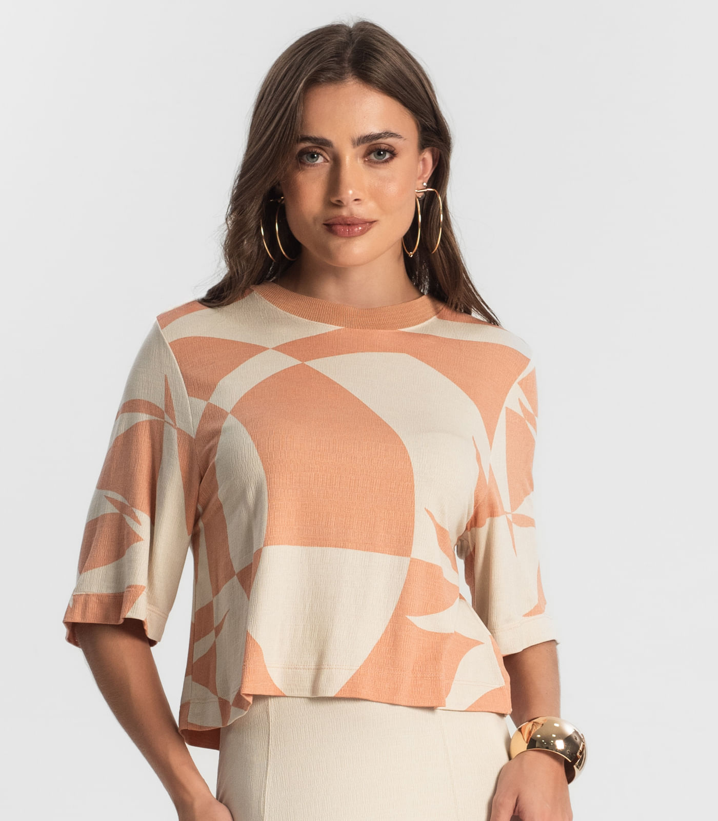 Blusa Feminina Manga Curta Endless Marrom - Imagem 2