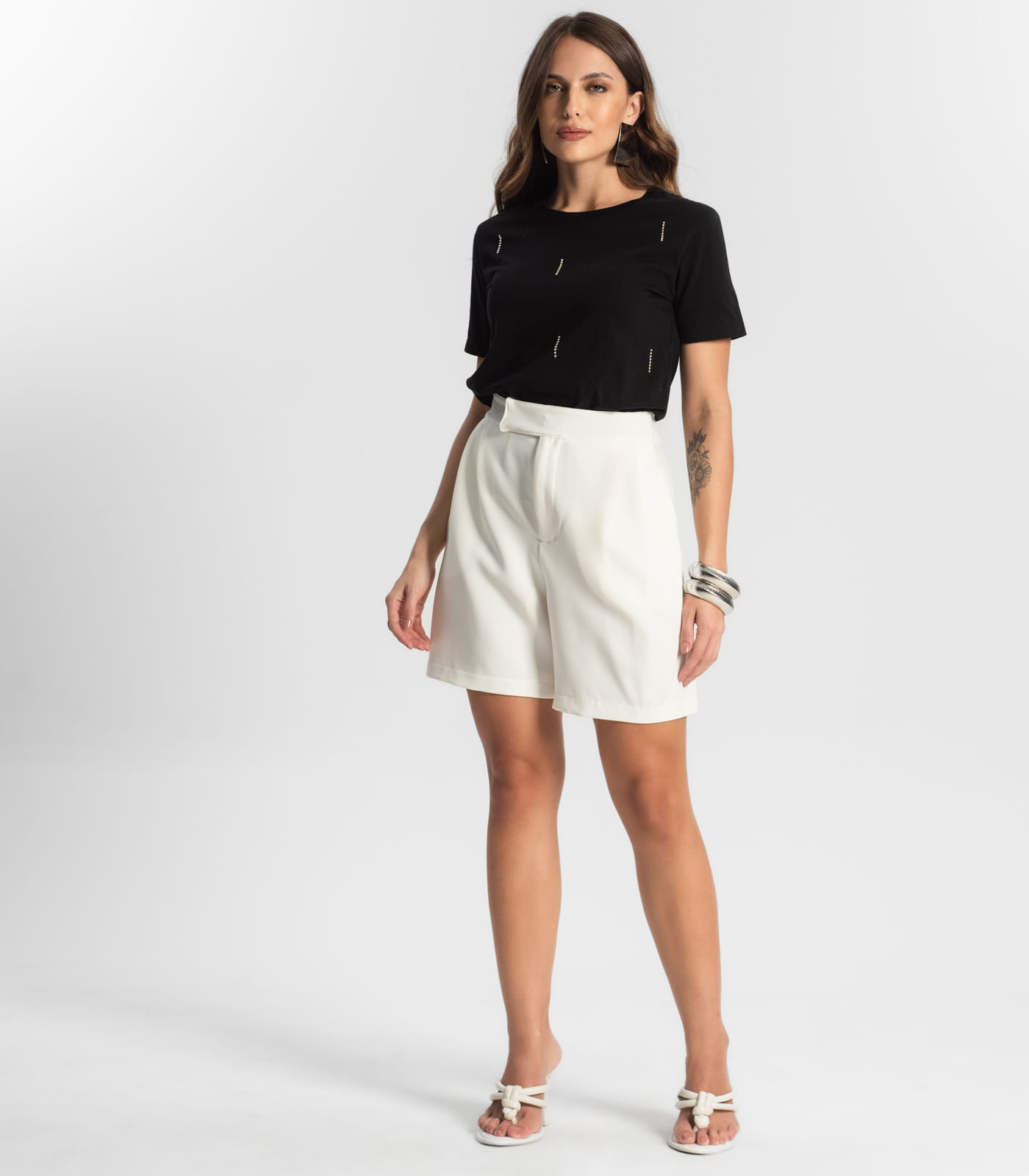 Camiseta Feminina Com Strass Endless Preto - Imagem 14