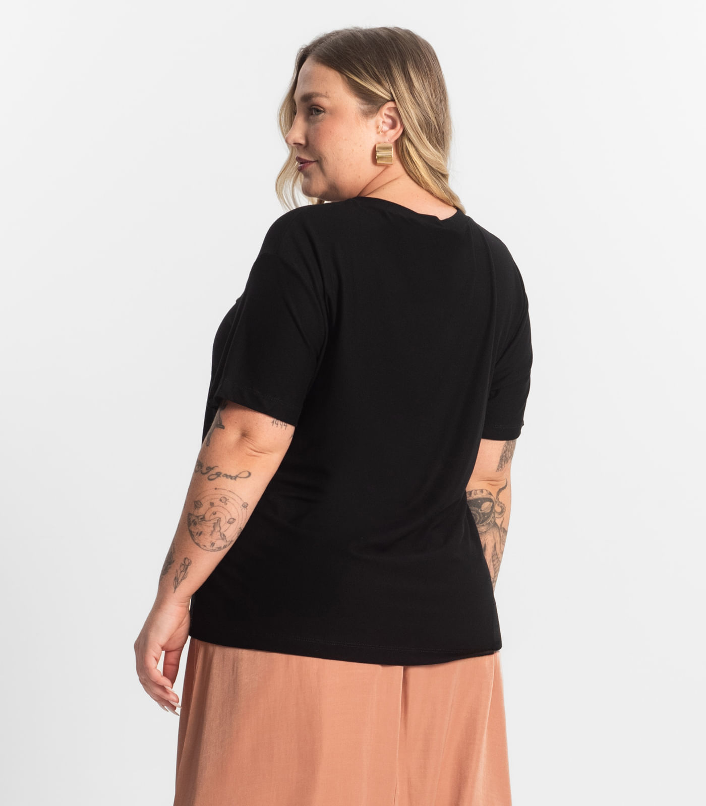 Blusa Viscose Plus Size Secret Glam Preto - Imagem 18