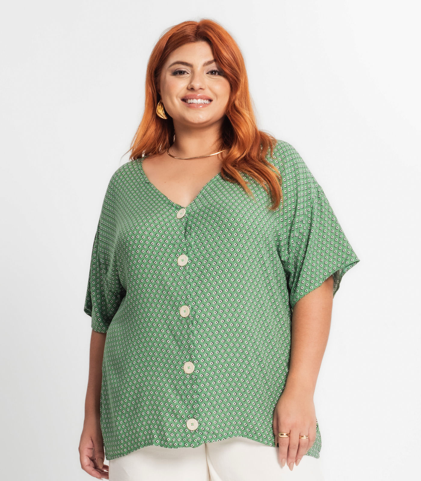 Camisa Feminina Plus Size Estampada Secret Glam Verde - Imagem 27