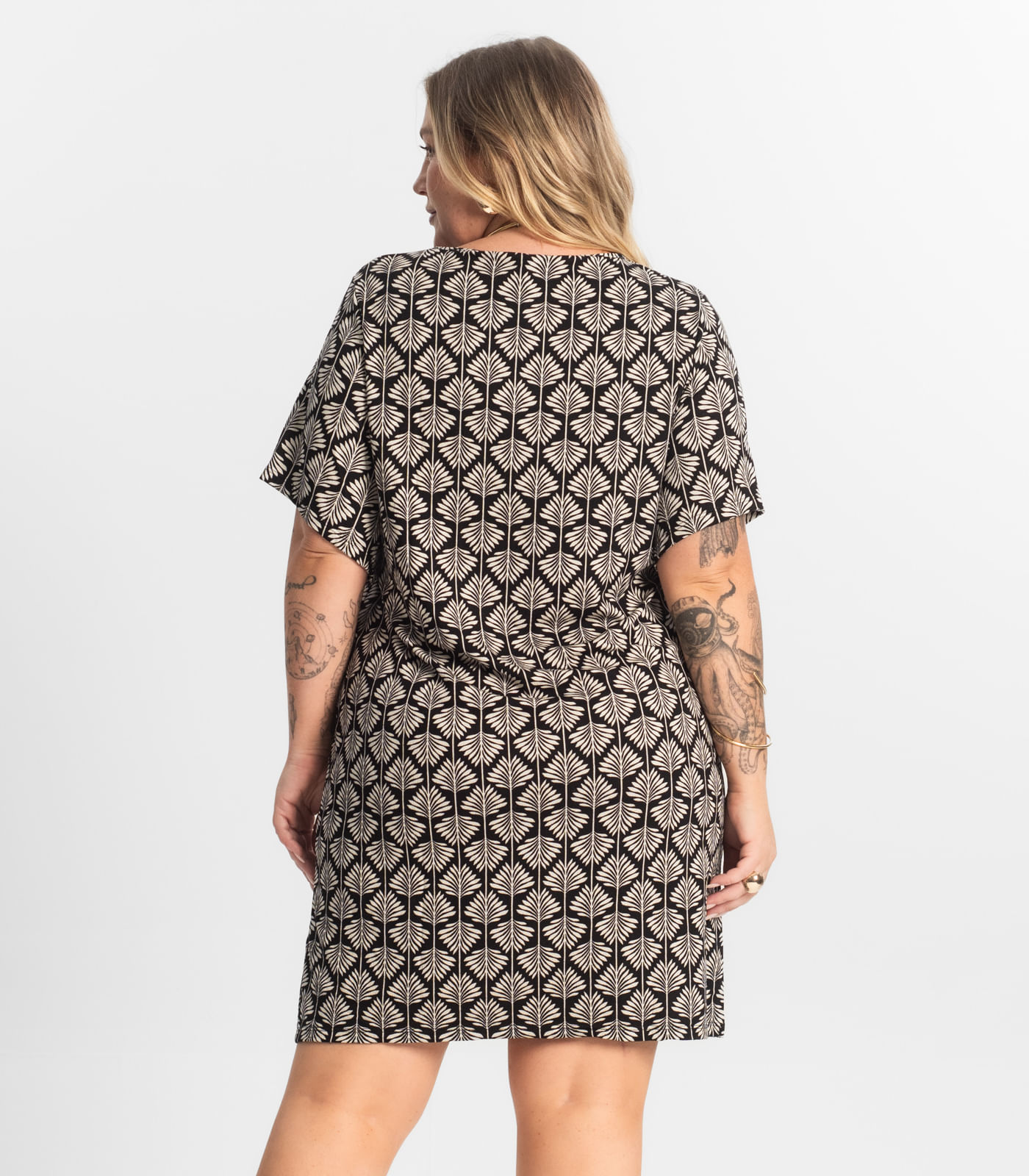 Vestido Estampado Plus Size Secret Glam Preto - Imagem 3