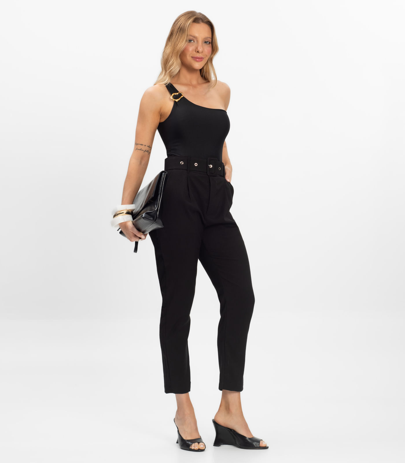 Body Feminino Um Ombro Só Com Detalhe Select Preto - Imagem 4