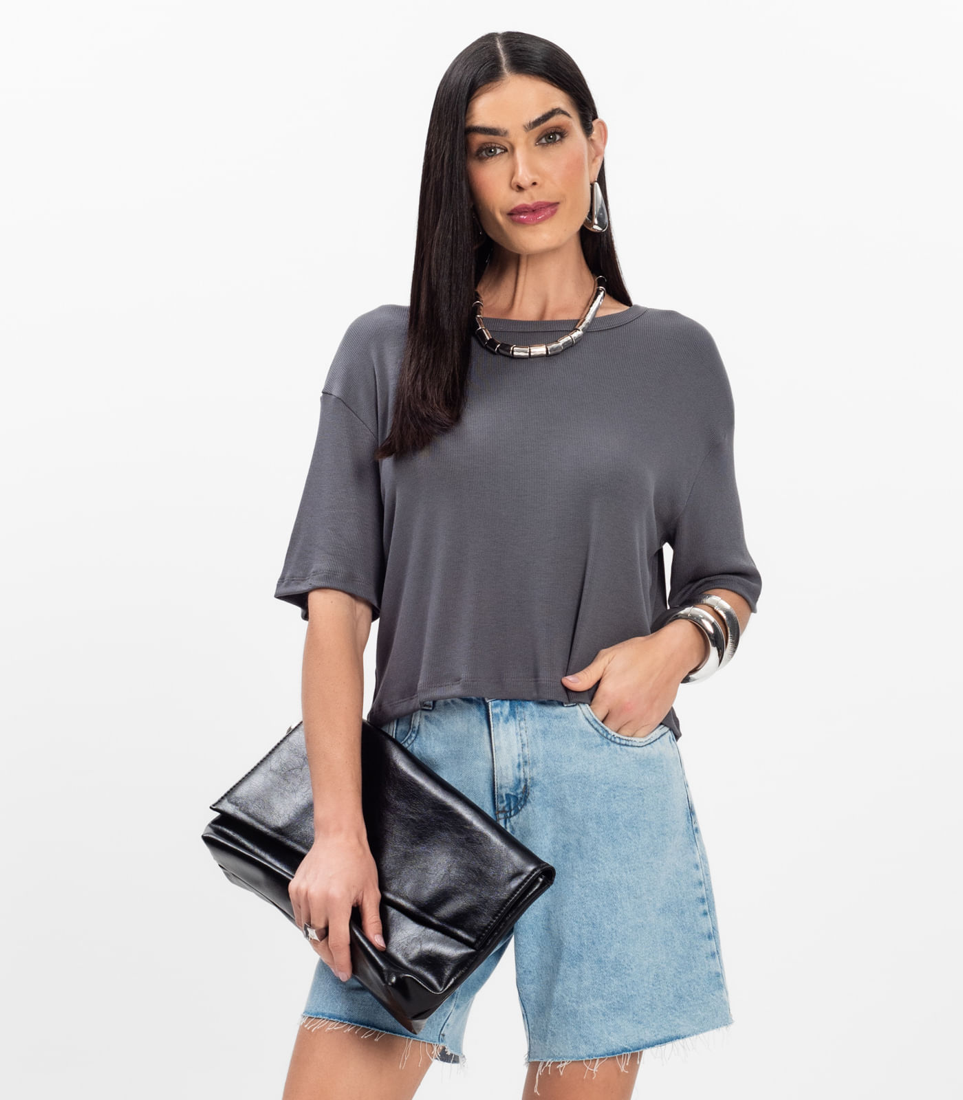 T- Shirt Feminina Canelada Infinita Cor Cinza