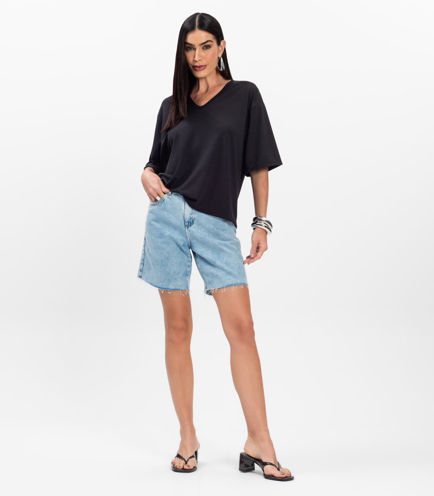 Blusa Feminina Devote V Infinita Cor Preto - Imagem 4