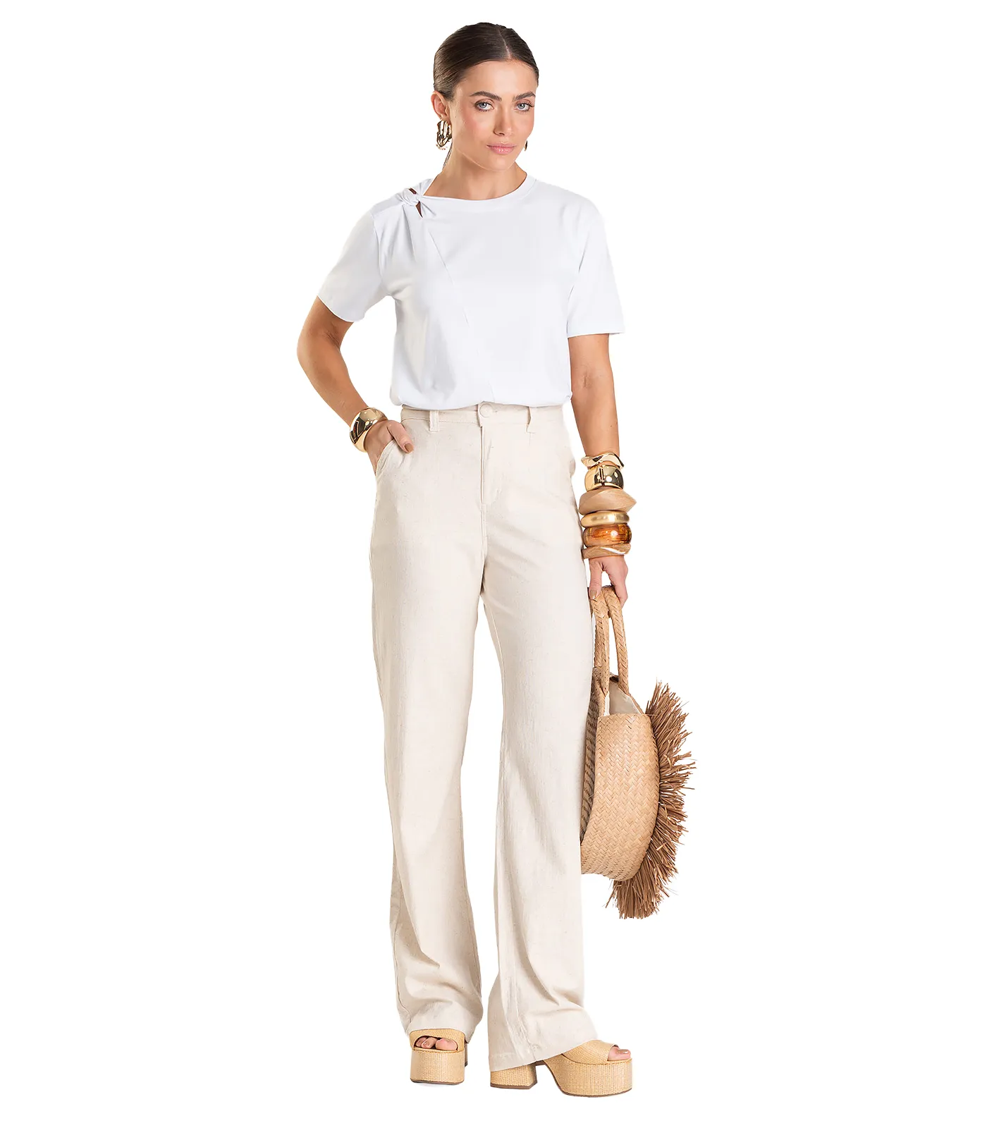 T- Shirt Feminina Com Detalhe em Nó Dianna Branco - Imagem 8