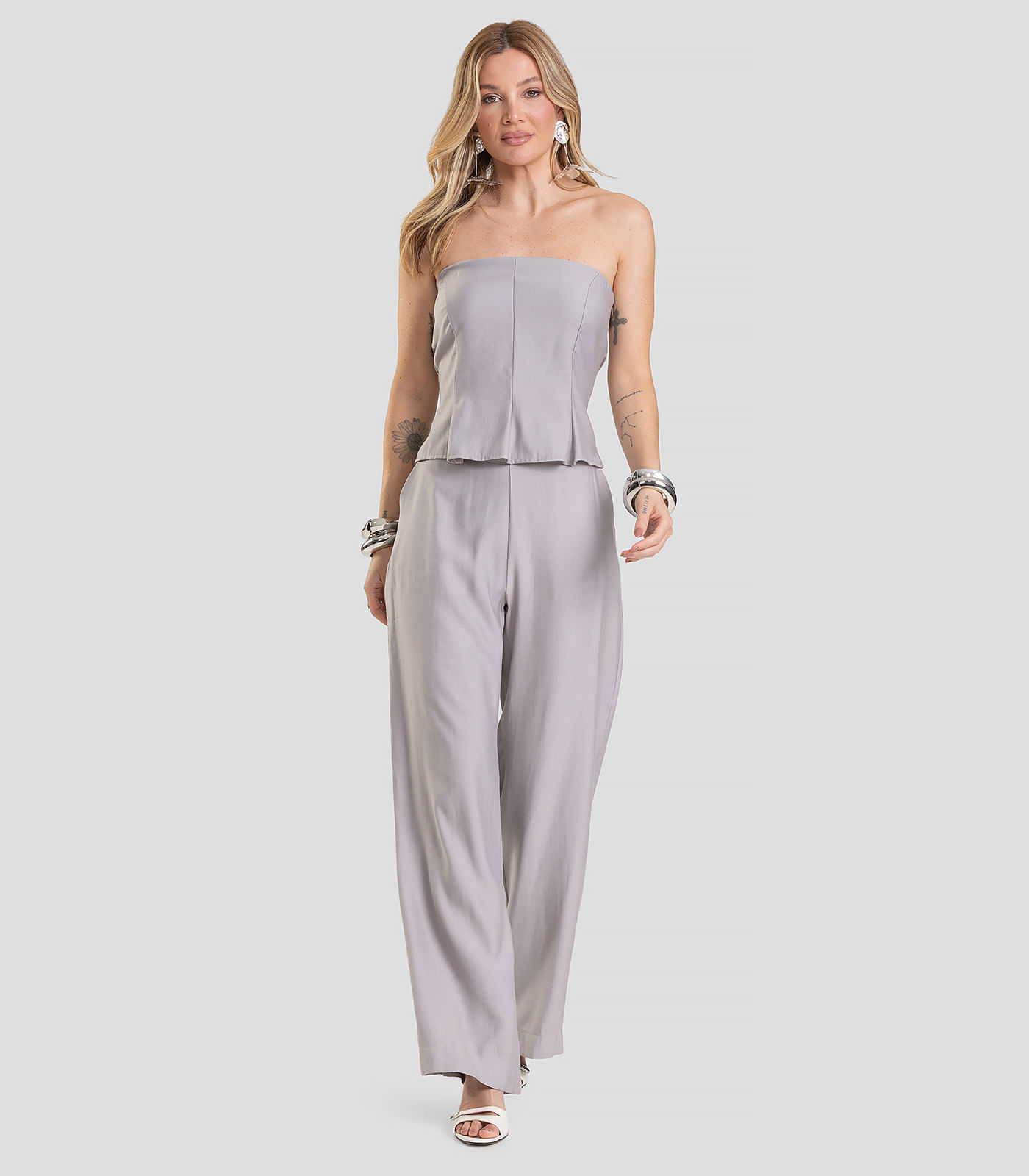 Calça Pantalona em Tecido Alfaiataria Dianna Cinza