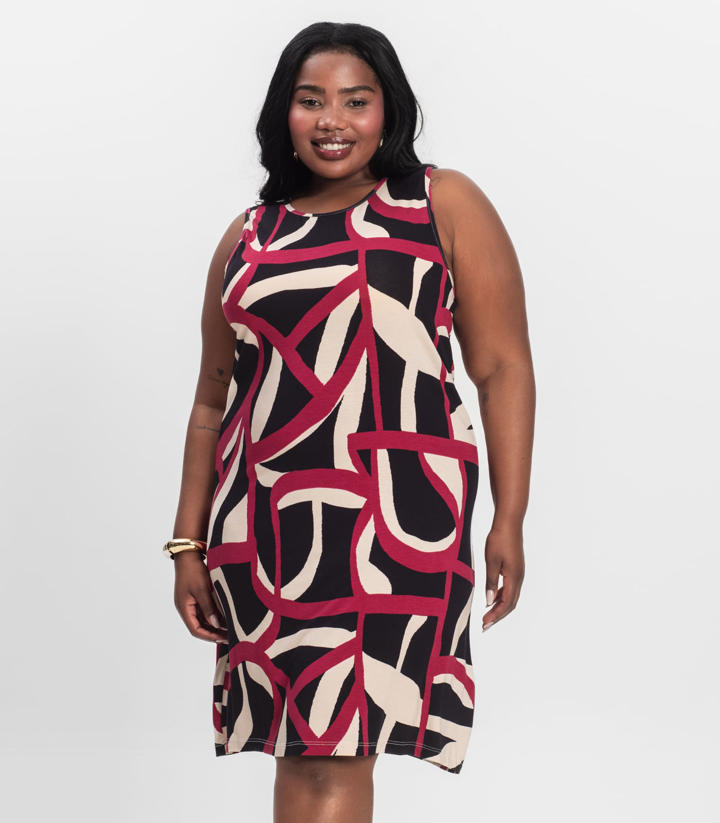 Vestido Plus Size Estampado Infinita Cor Vermelho