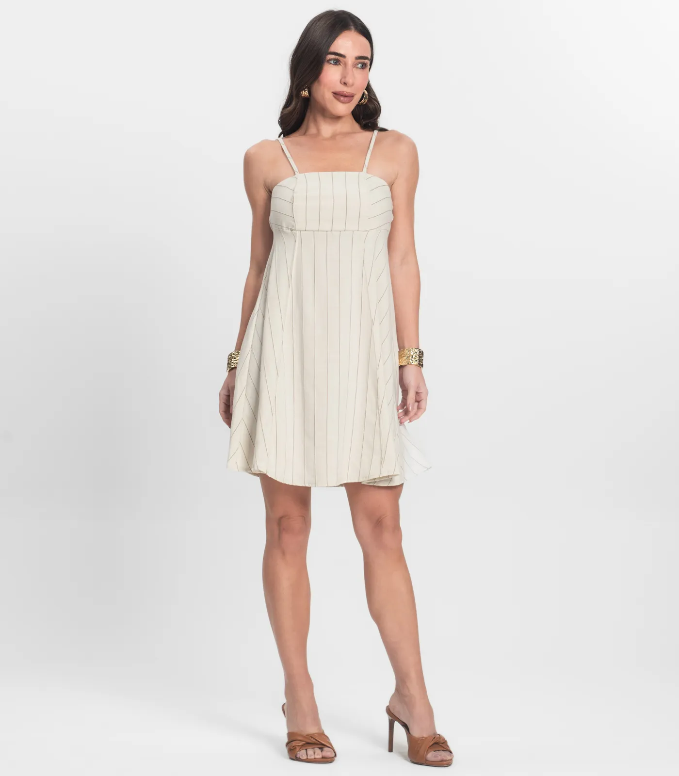 Vestido Curto De Alças Decote Quadrado Endless Bege - Imagem 4