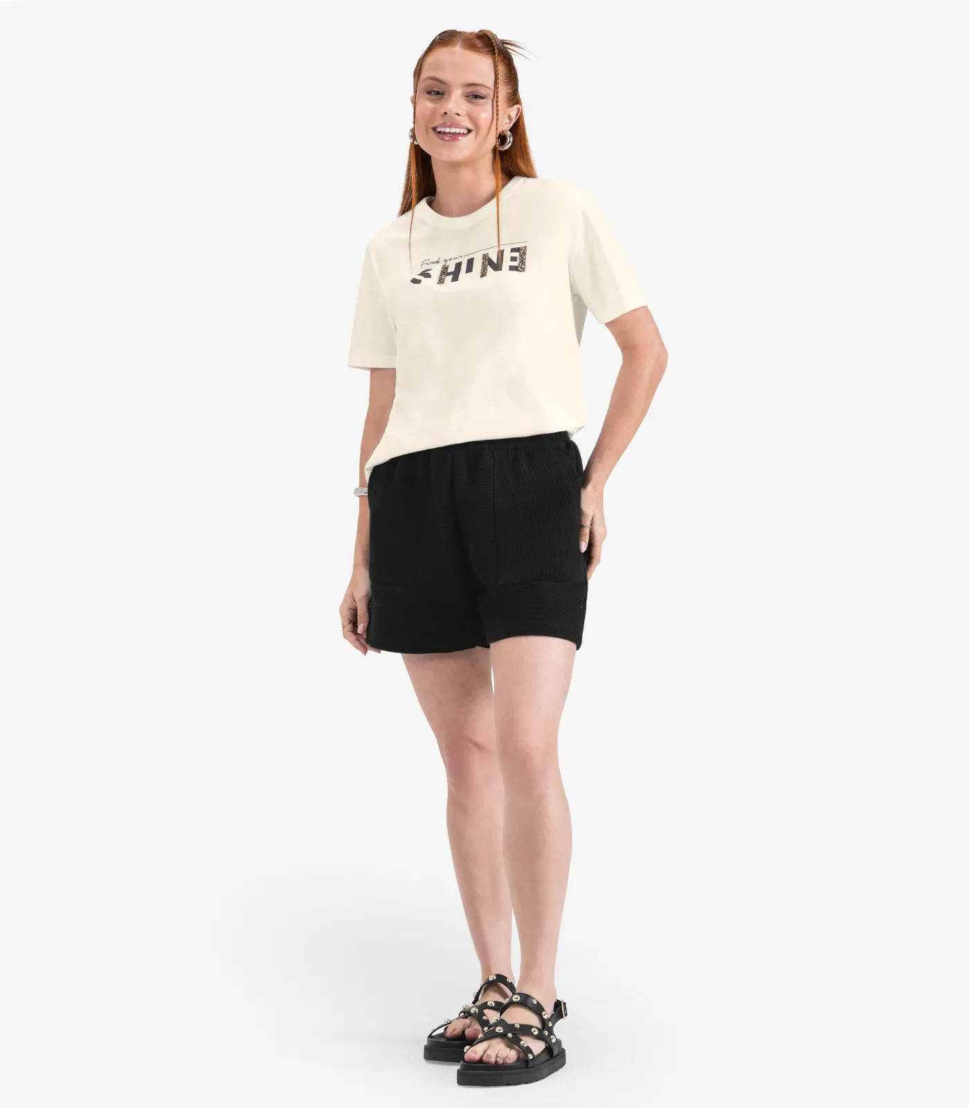 Shorts Juvenil Feminino em Moletinho Minty Preto