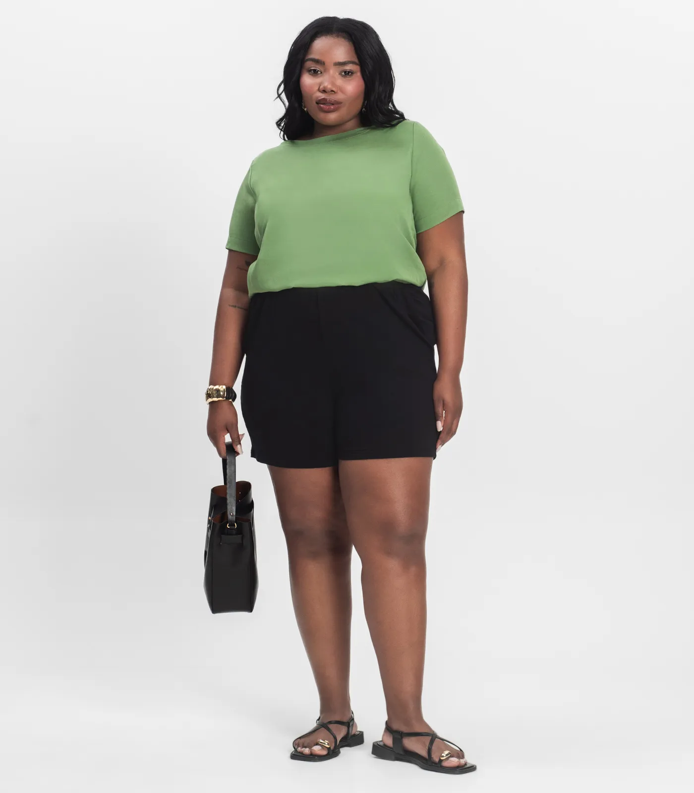 Shorts Feminino Plus Size Com Bolsos Secret Glam Preto - Imagem 7