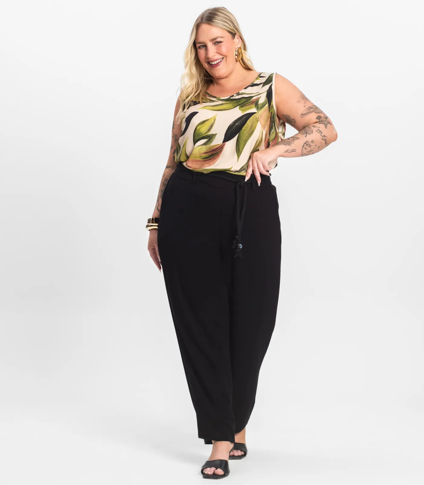 Regata Feminina Plus Size em Viscose Secret Glam Verde - Imagem 4