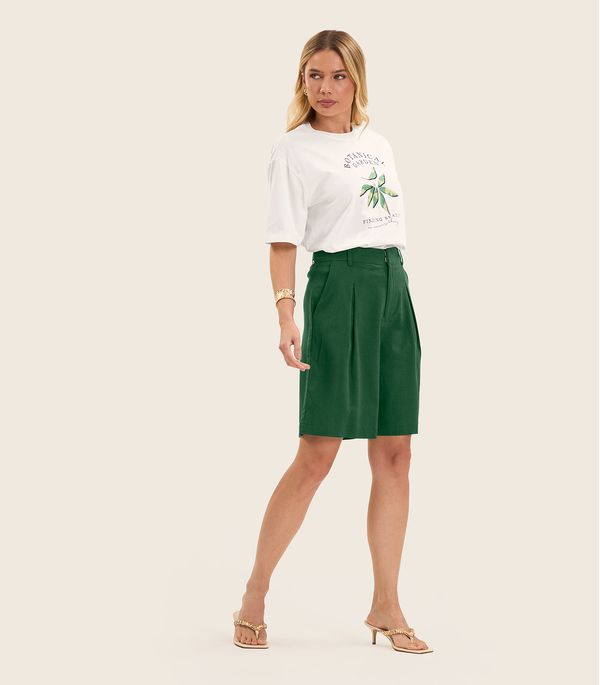 Bermuda Feminina Em Linho Com Bolsos Endless Verde G