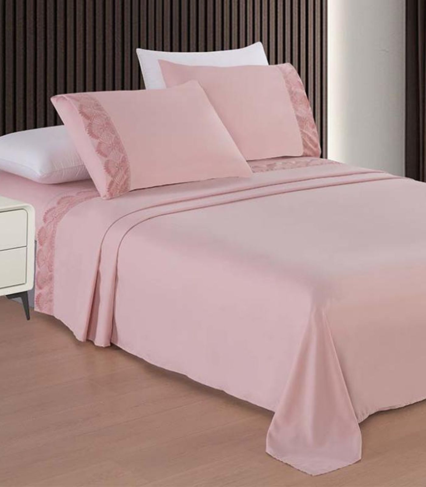 Jogo de Cama Marquesa Bordado Inglês Queen Camesa Rosa
