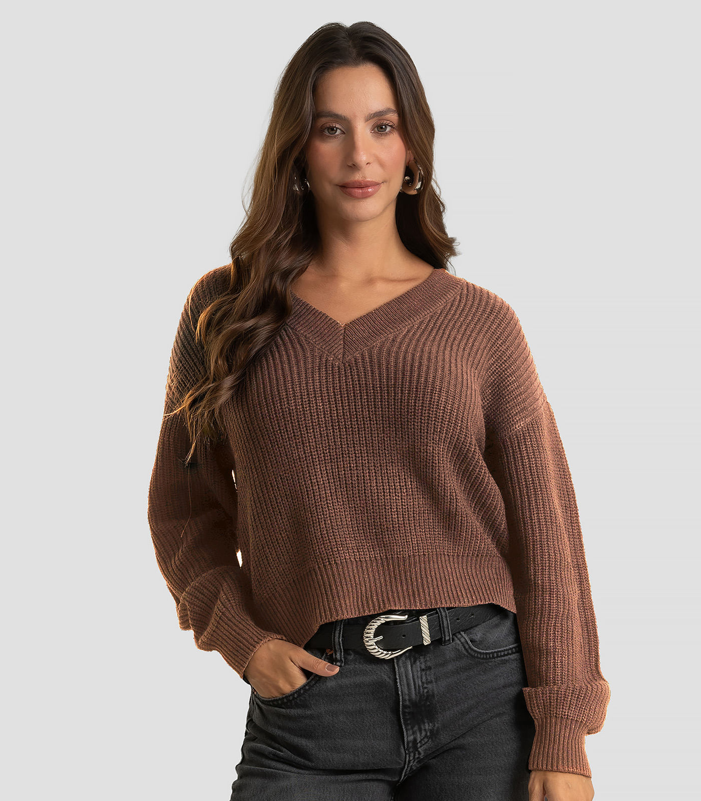 Sueter Feminino Decote Em V Infinita Cor Marrom